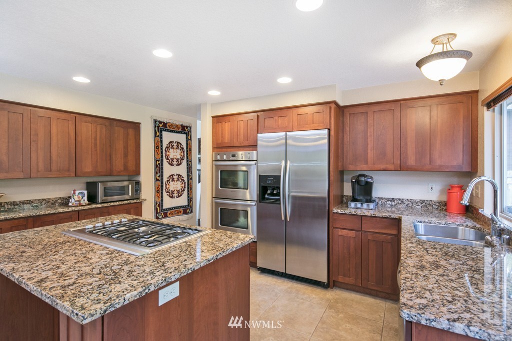 18328 Baldwin Road Bothell, WA 98012 - Photo 5 of 24