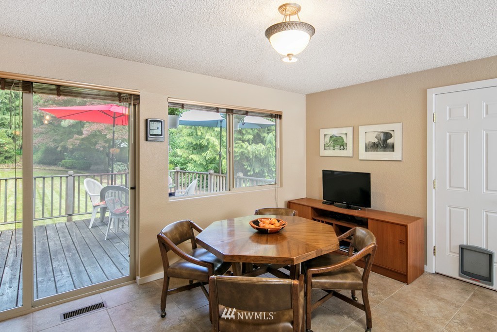 18328 Baldwin Road Bothell, WA 98012 - Photo 8 of 24