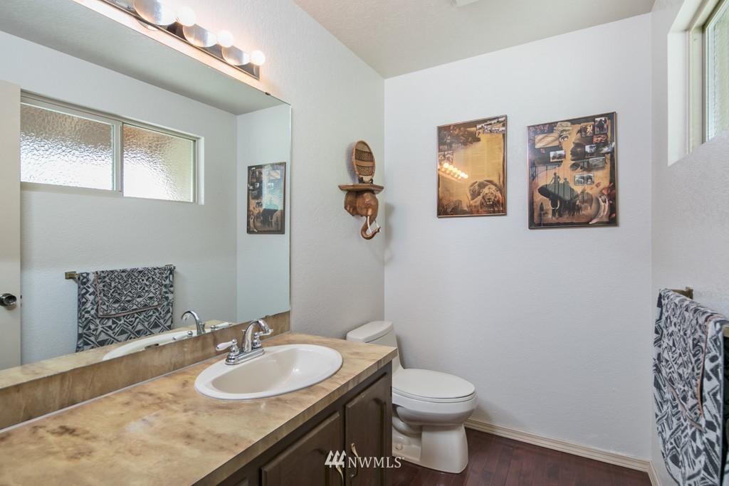 18328 Baldwin Road Bothell, WA 98012 - Photo 10 of 24