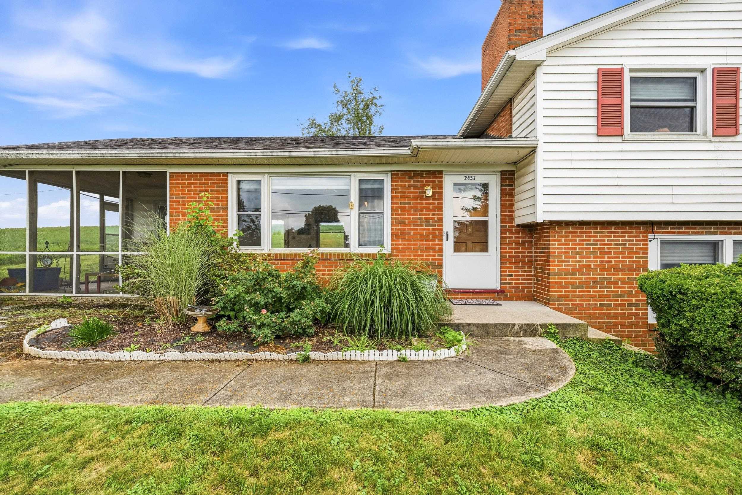 2457 Eversole Road Harrisonburg, VA 22802 - Photo 3 of 60