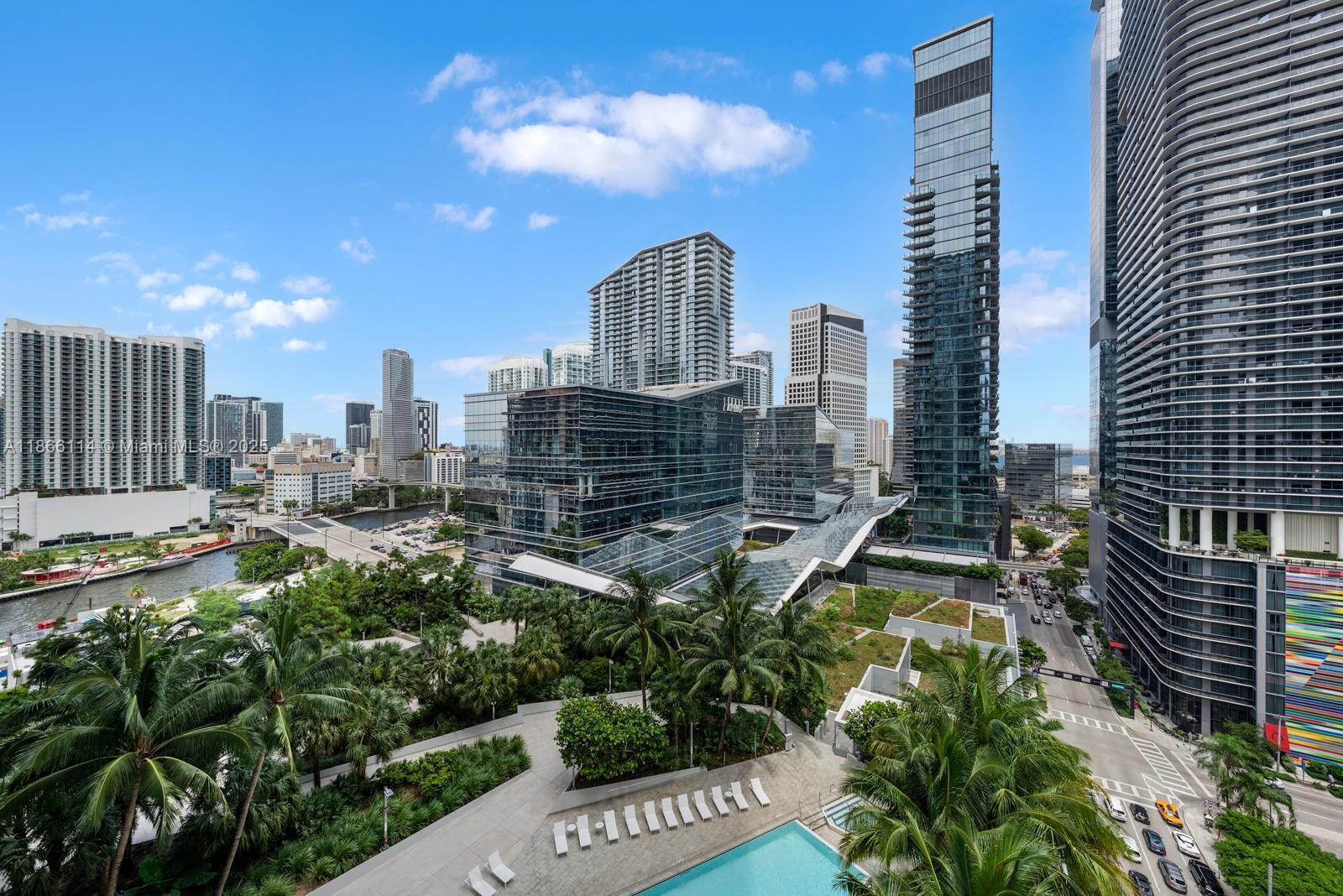 88 Southwest 7th Street, Unit 1401 Miami, FL 33130 - Photo 34 of 35 a view of a city with tall buildings