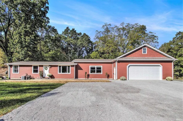 $402,500 | 5980 North 1080 West, Shipshewana, IN 46565