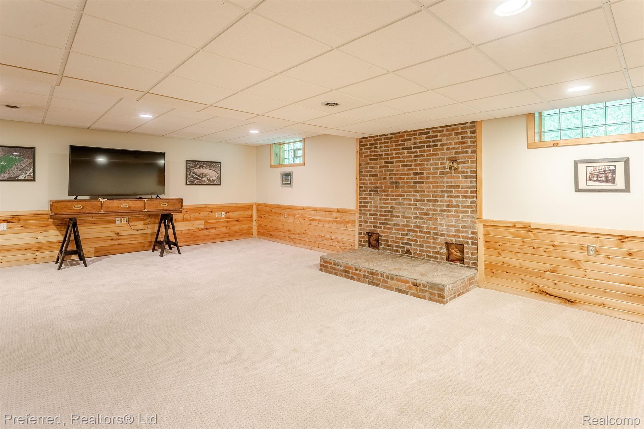 50650 Hanford Road Canton, MI 48187 - Photo 42 of 55 Gallery Image 42