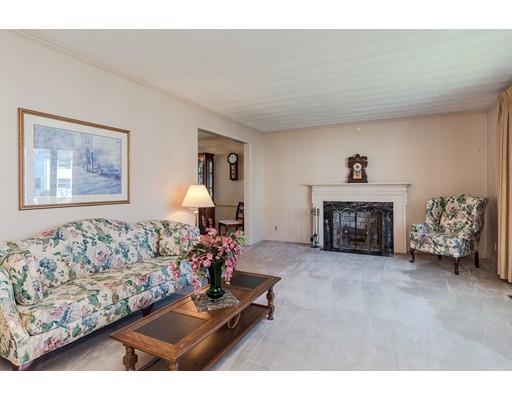 9 Sargent Road Belmont, MA 02478 - Photo 4 of 29 Gallery Image 4