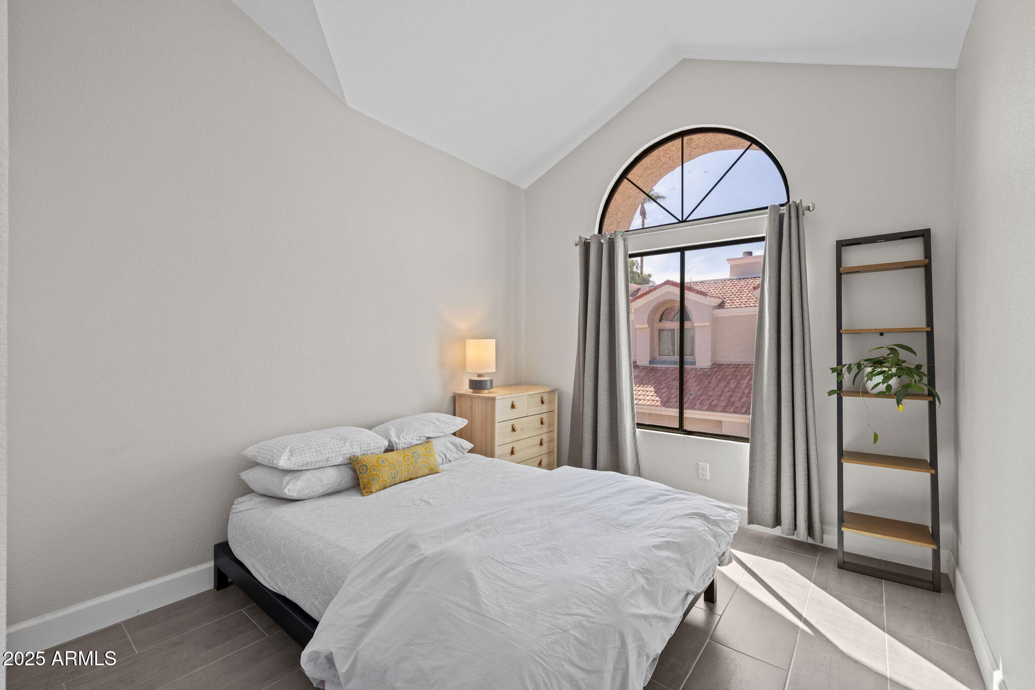 1060 East Louis Way Tempe, AZ 85284 - Photo 20 of 38 Bedroom 1 with vaulted ceilings