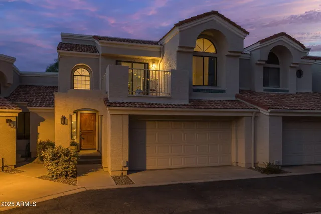 a house view with a outdoor space