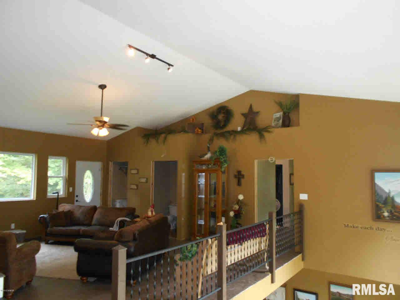 1108 North Co Road Rinard, IL 62878 - Photo 8 of 31