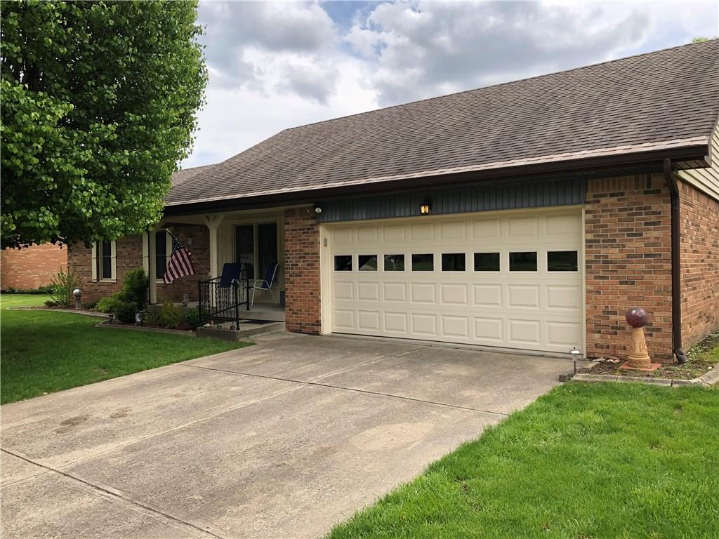 252 Raintree Drive Danville, IN 46122 - Photo 2 of 26 Gallery Image 2