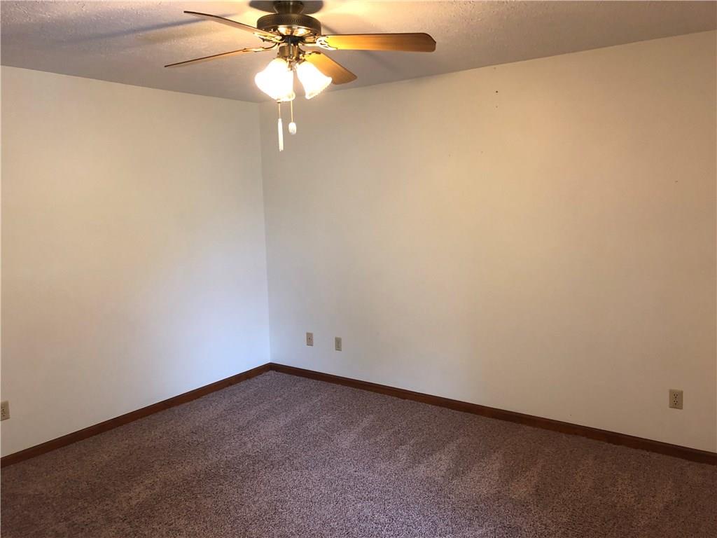252 Raintree Drive Danville, IN 46122 - Photo 9 of 26 Gallery Image 9