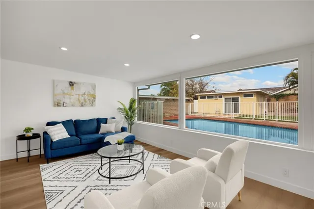 $1,500,000 | 1119 East Cumberland Road, Orange, CA 92865