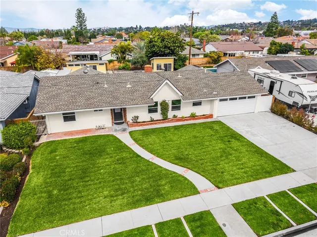 $1,500,000 | 1119 East Cumberland Road, Orange, CA 92865