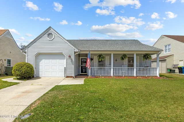 $325,000 | 3006 Old Gate Road, Morehead City, NC 28557