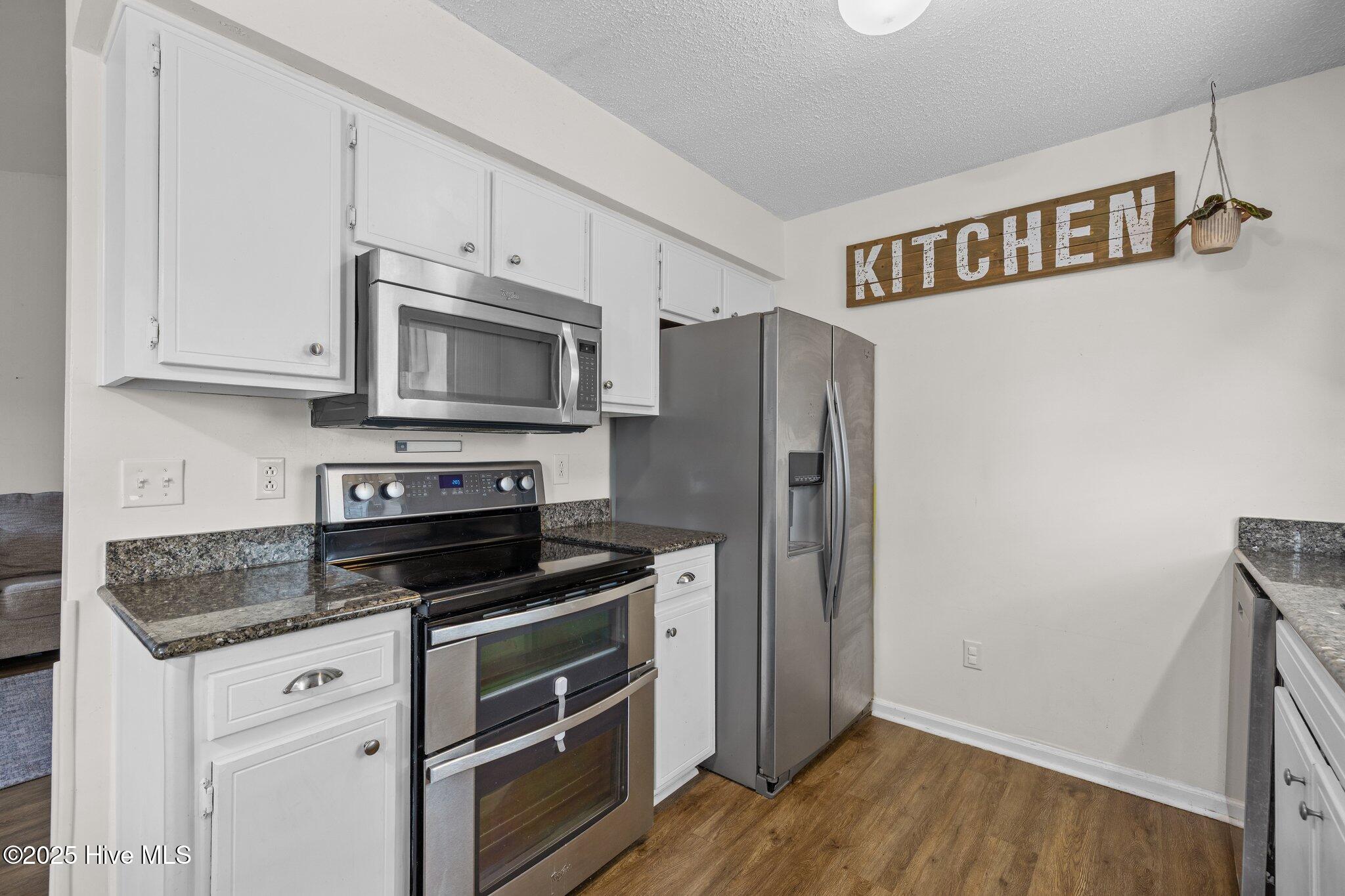 3006 Old Gate Road Morehead City, NC 28557 - Photo 19 of 49 26-web-or-mls-1S3A8476