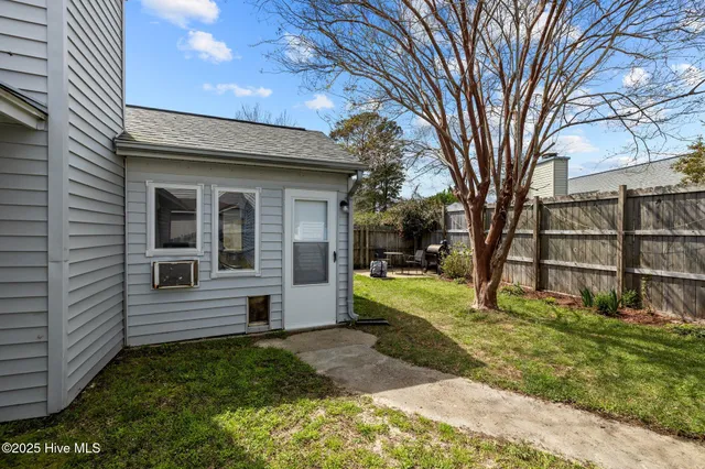 $325,000 | 3006 Old Gate Road, Morehead City, NC 28557