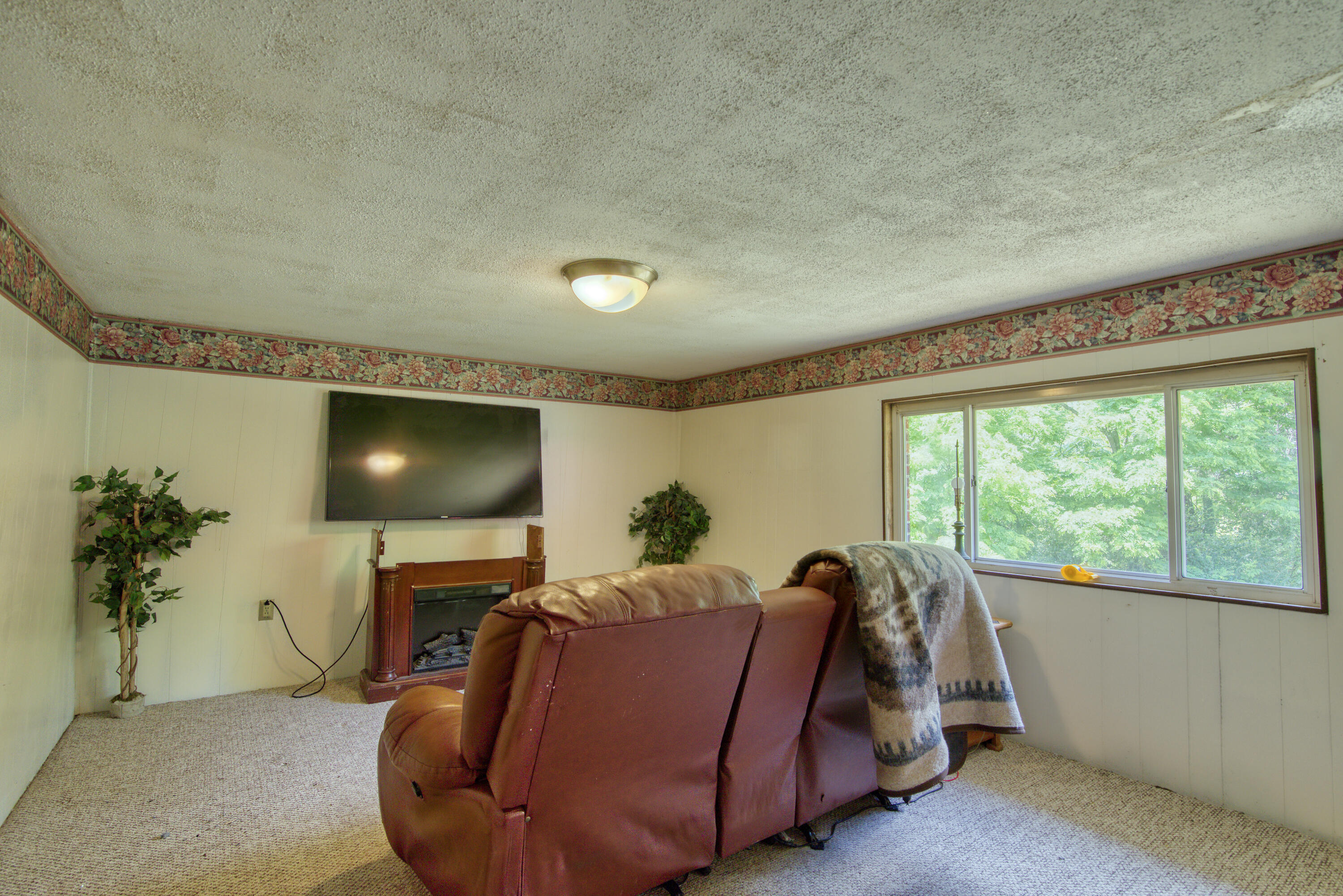 187 Valley Pike Road Bristol, TN 37620 - Photo 15 of 24 ValleyPike_30
