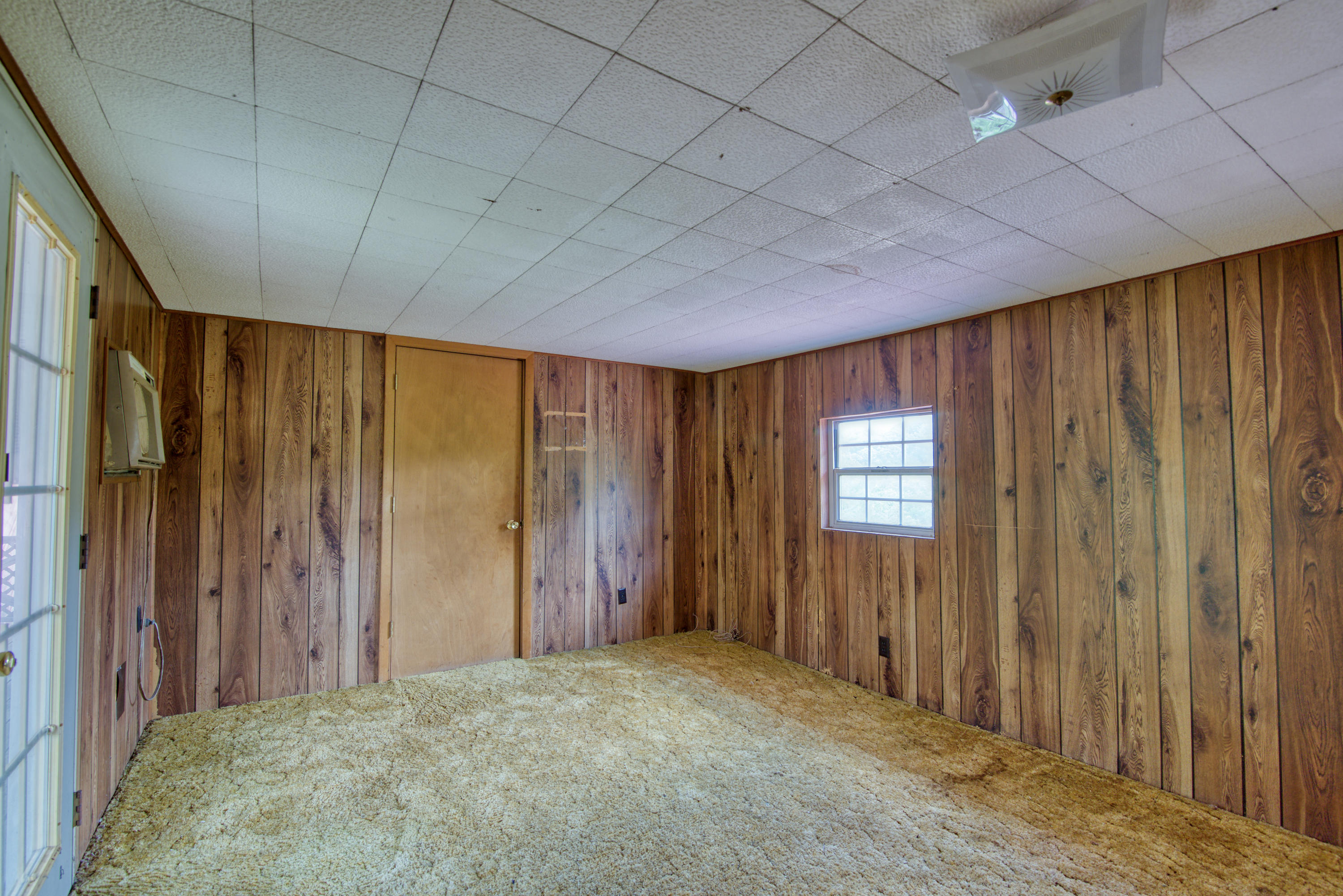 187 Valley Pike Road Bristol, TN 37620 - Photo 18 of 24 ValleyPike_36