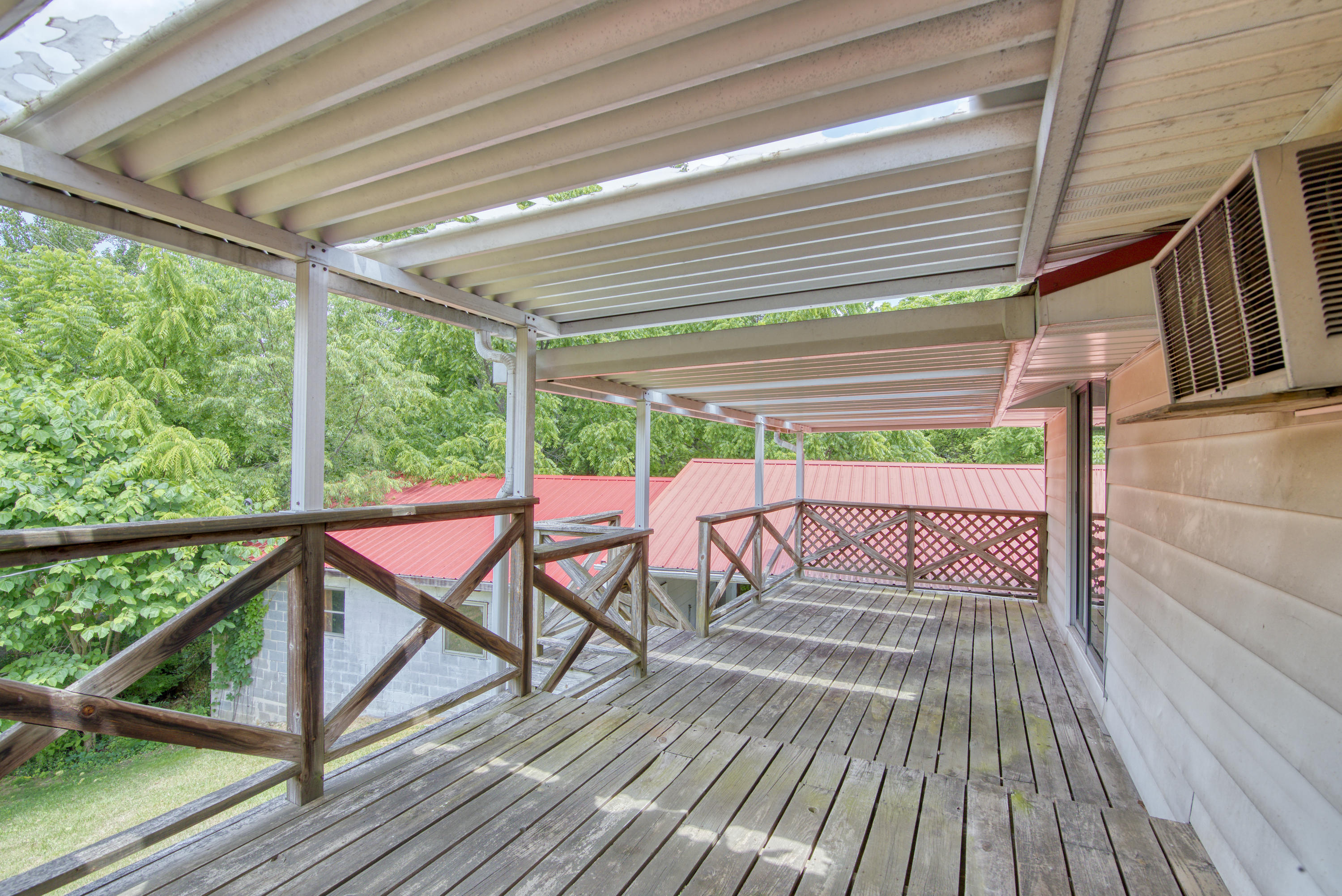 187 Valley Pike Road Bristol, TN 37620 - Photo 22 of 24 ValleyPike_40