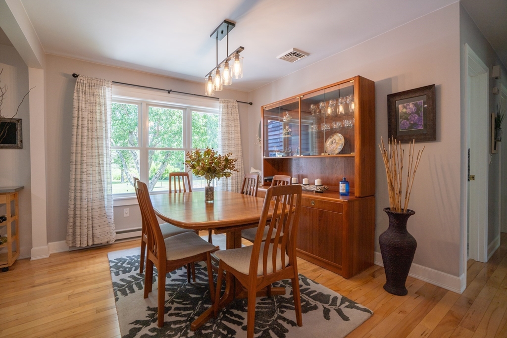 305 Scadding Street Taunton, MA 02780 - Photo 12 of 38