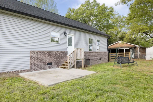$1,900 | 9970 West Green Cemetery Road, Bon Aqua, TN 37025