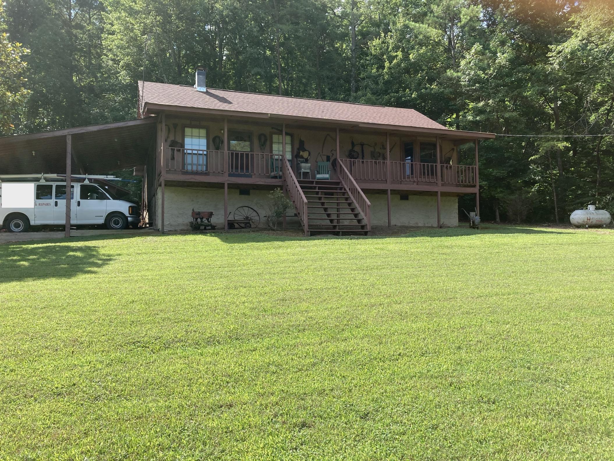 1023 Shipp Road LaFayette, GA 30728 - Photo 2 of 31 BC3EE712-A16F-45EA-82E1-8B75665BAE17