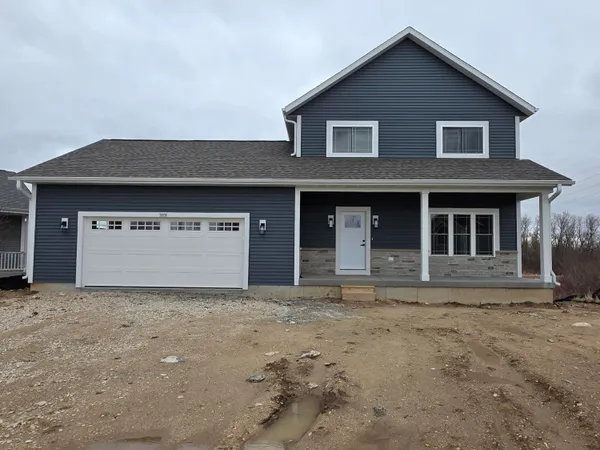 $465,000 | 1876 Shyanne Court, Hartford, WI 53027