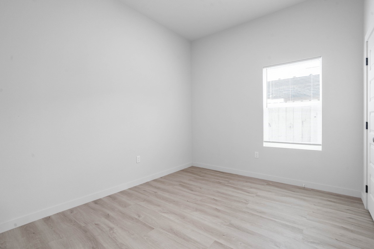 9725 Kerr Street, Unit A Houston, TX 77029 - Photo 31 of 34