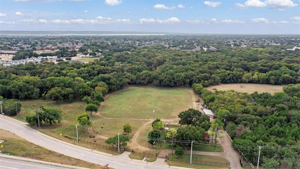 1009 West Interstate 20 Grand Prairie, TX 75052 - Photo 33 of 40 a view of a lake