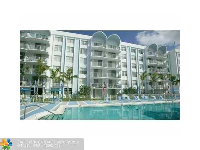 486 Northwest 165th Street, Unit B307 Miami, FL 33169 - Photo 3 of 10