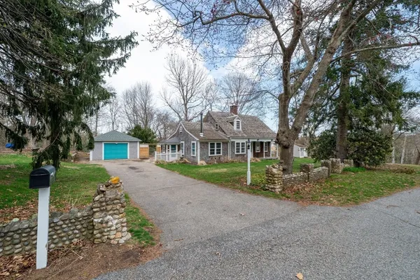 front view of house with a yard