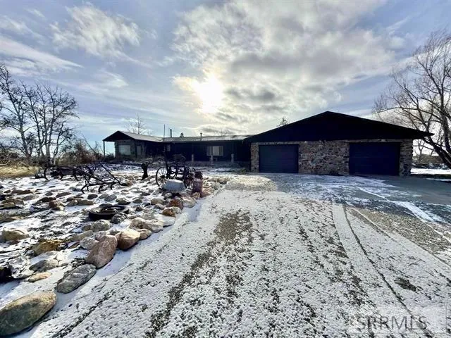$250,000 | 5657 West 17th South, Idaho Falls, ID 83402