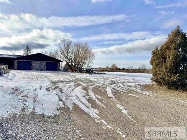 $250,000 | 5657 West 17th South, Idaho Falls, ID 83402