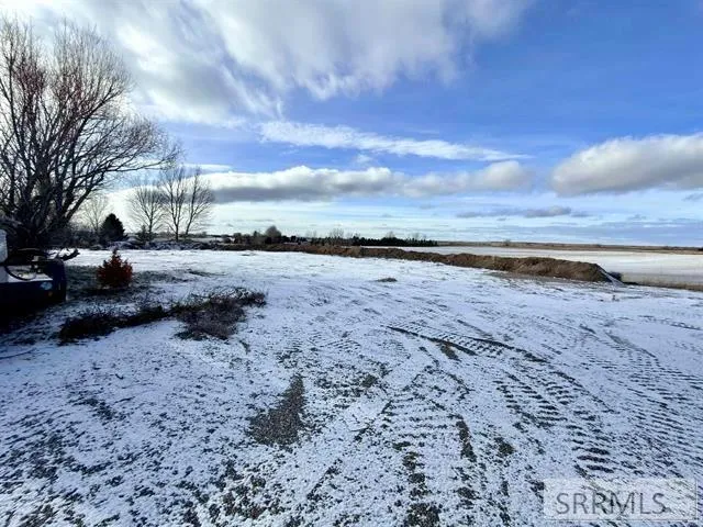$250,000 | 5657 West 17th South, Idaho Falls, ID 83402