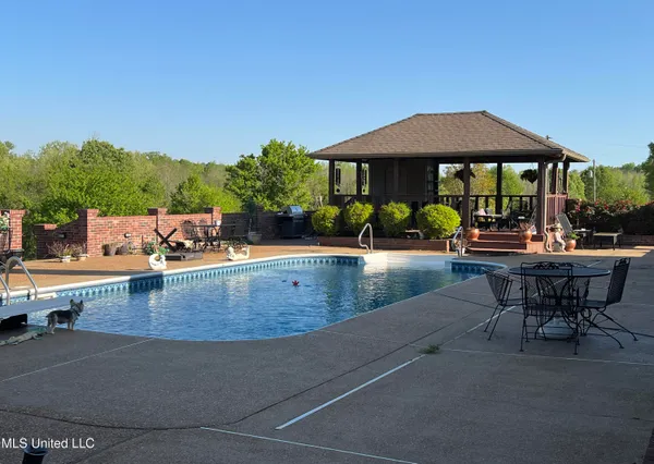 $1,399,000 | 3740 Highway 301, Hernando, MS 38632