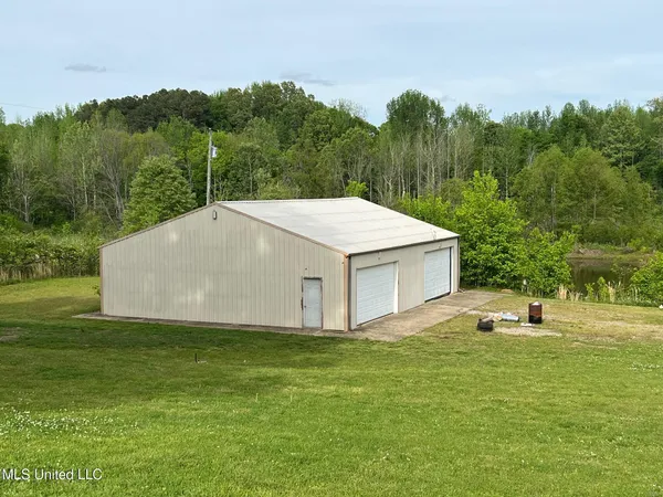 $1,399,000 | 3740 Highway 301, Hernando, MS 38632