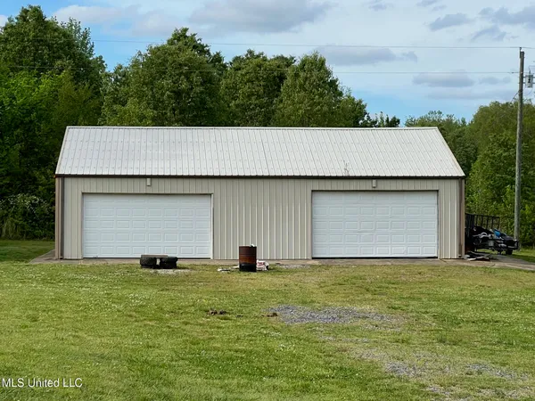 $1,399,000 | 3740 Highway 301, Hernando, MS 38632