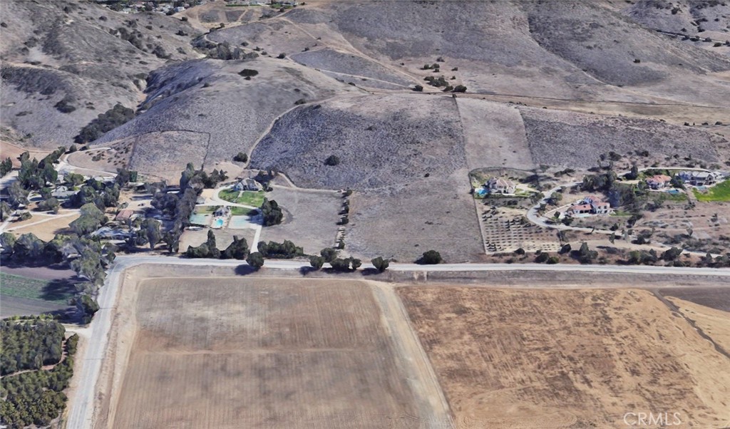 4944 Read Road Thousand Oaks, CA 93021 - Photo 7 of 19