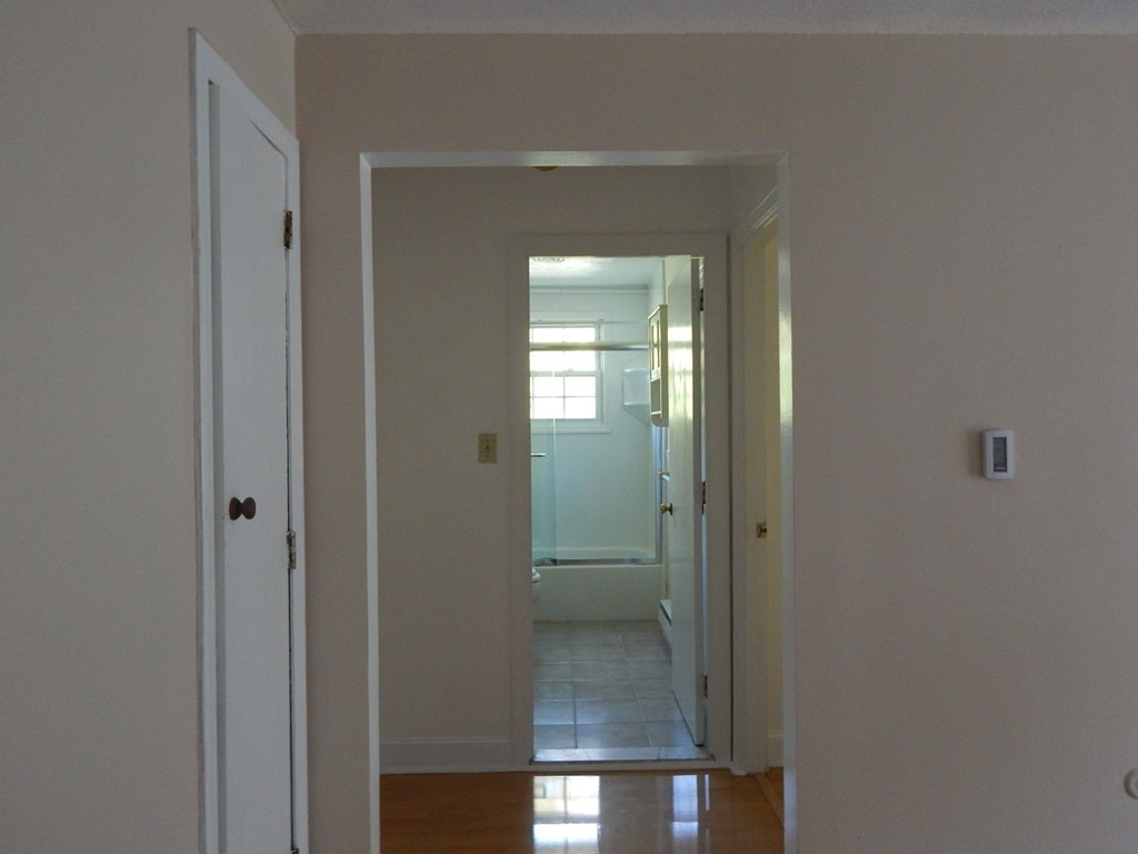 3 Walker Road, Unit 11 North Andover, MA 01845 - Photo 5 of 10 Gallery Image 5