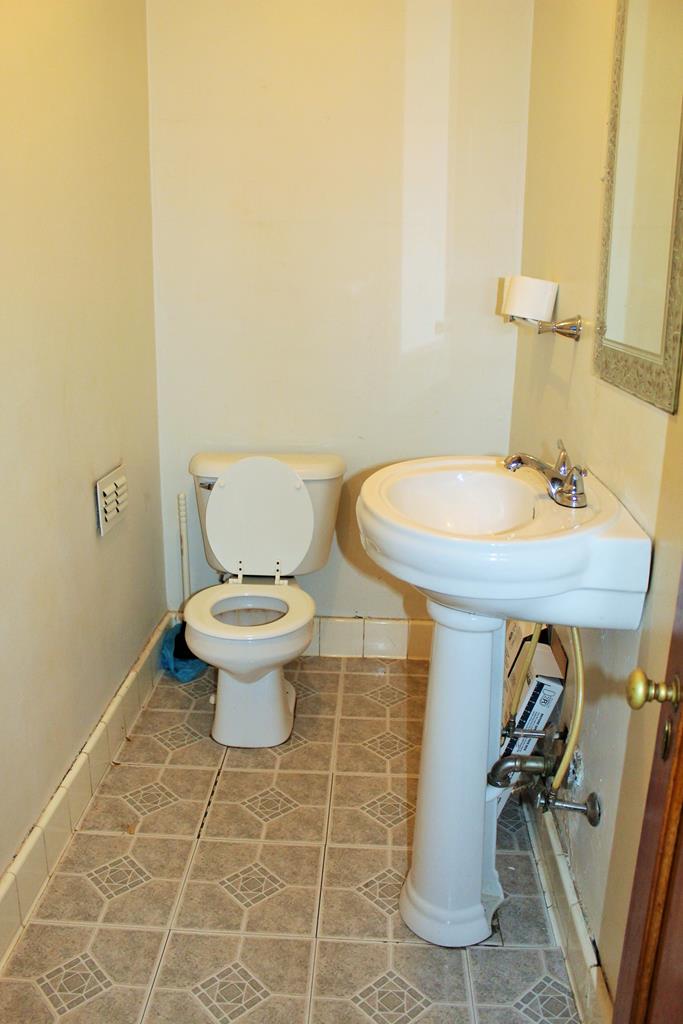 108 Riverview Road Ivanhoe, VA 24350 - Photo 27 of 34 Gallery Image 27
