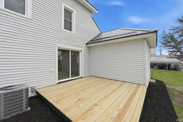 $299,900 | 102 Martin Street, Rome City, IN 46784