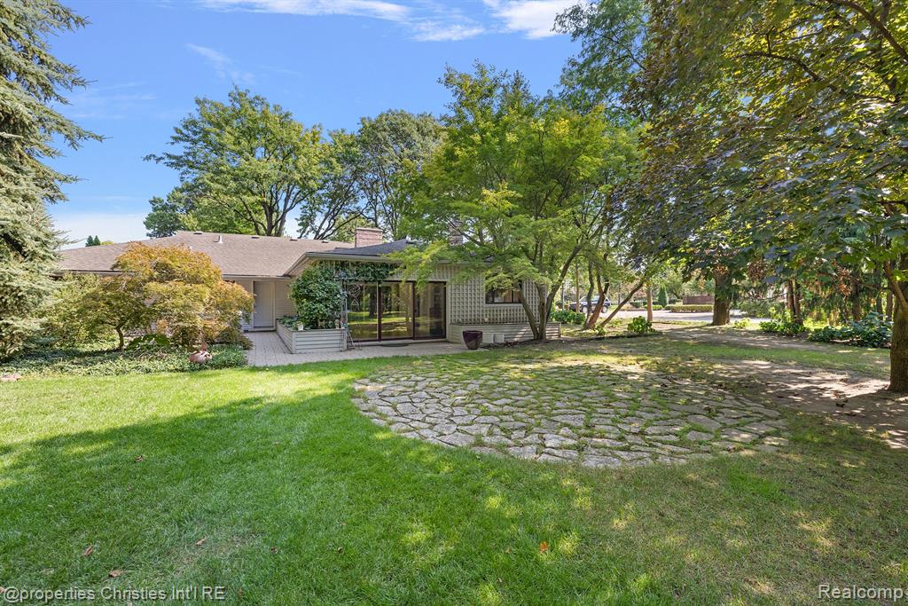 9730 Allen Road Allen Park, MI 48101 - Photo 62 of 98 Gallery Image 62