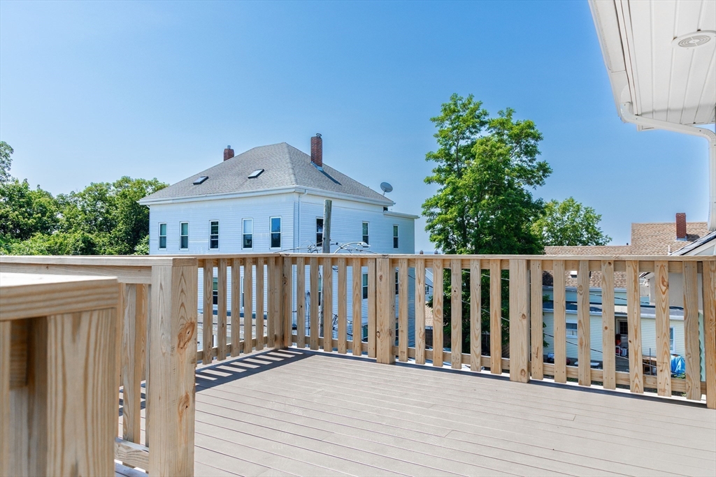71 Friend Street, Unit 4 Gloucester, MA 01930 - Photo 12 of 13