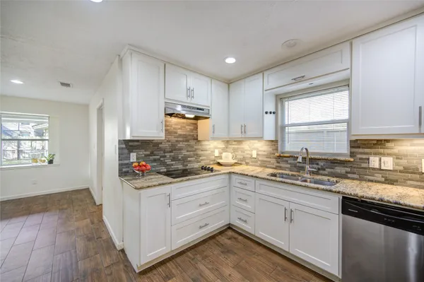 $555,000 | 751 Langwood Drive, Houston, TX 77079