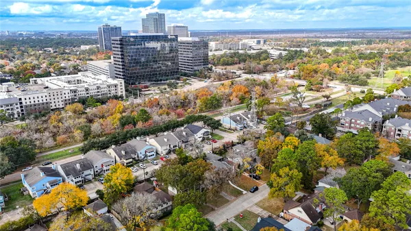 $555,000 | 751 Langwood Drive, Houston, TX 77079