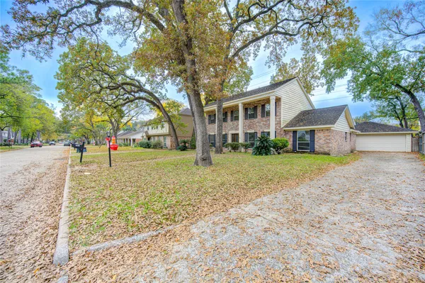 $555,000 | 751 Langwood Drive, Houston, TX 77079