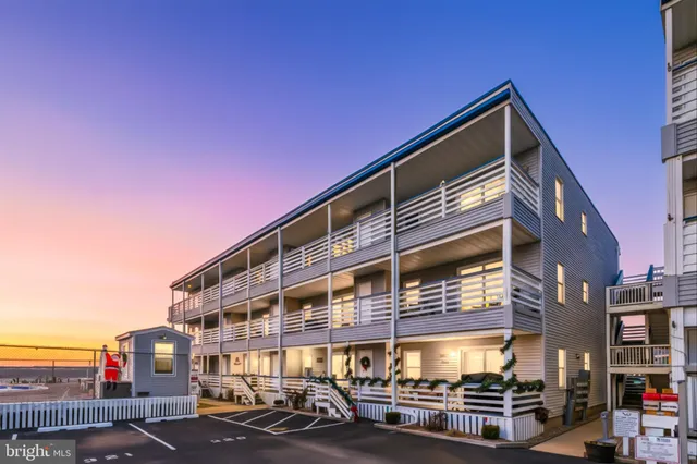 $410,000 | 3701 Coastal Highway, Unit E122, Ocean City, MD 21842