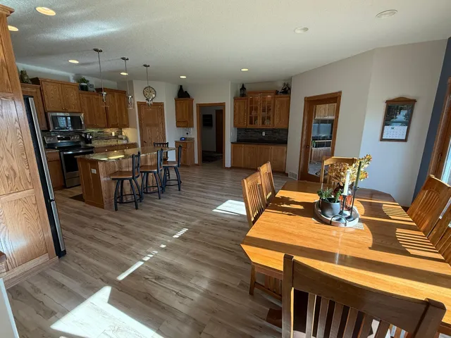 $800,000 | 1007 6th Avenue Northeast, Dilworth, MN 56529