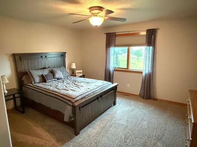 $800,000 | 1007 6th Avenue Northeast, Dilworth, MN 56529