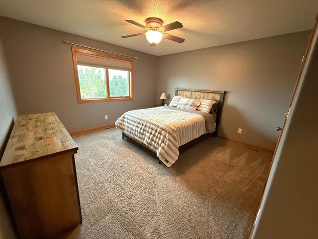 $800,000 | 1007 6th Avenue Northeast, Dilworth, MN 56529