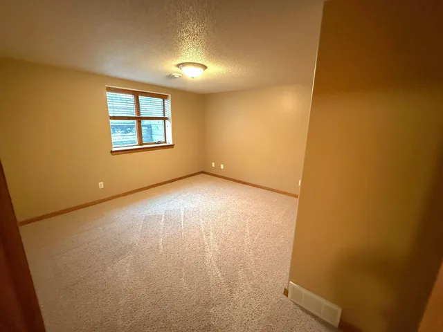 $800,000 | 1007 6th Avenue Northeast, Dilworth, MN 56529