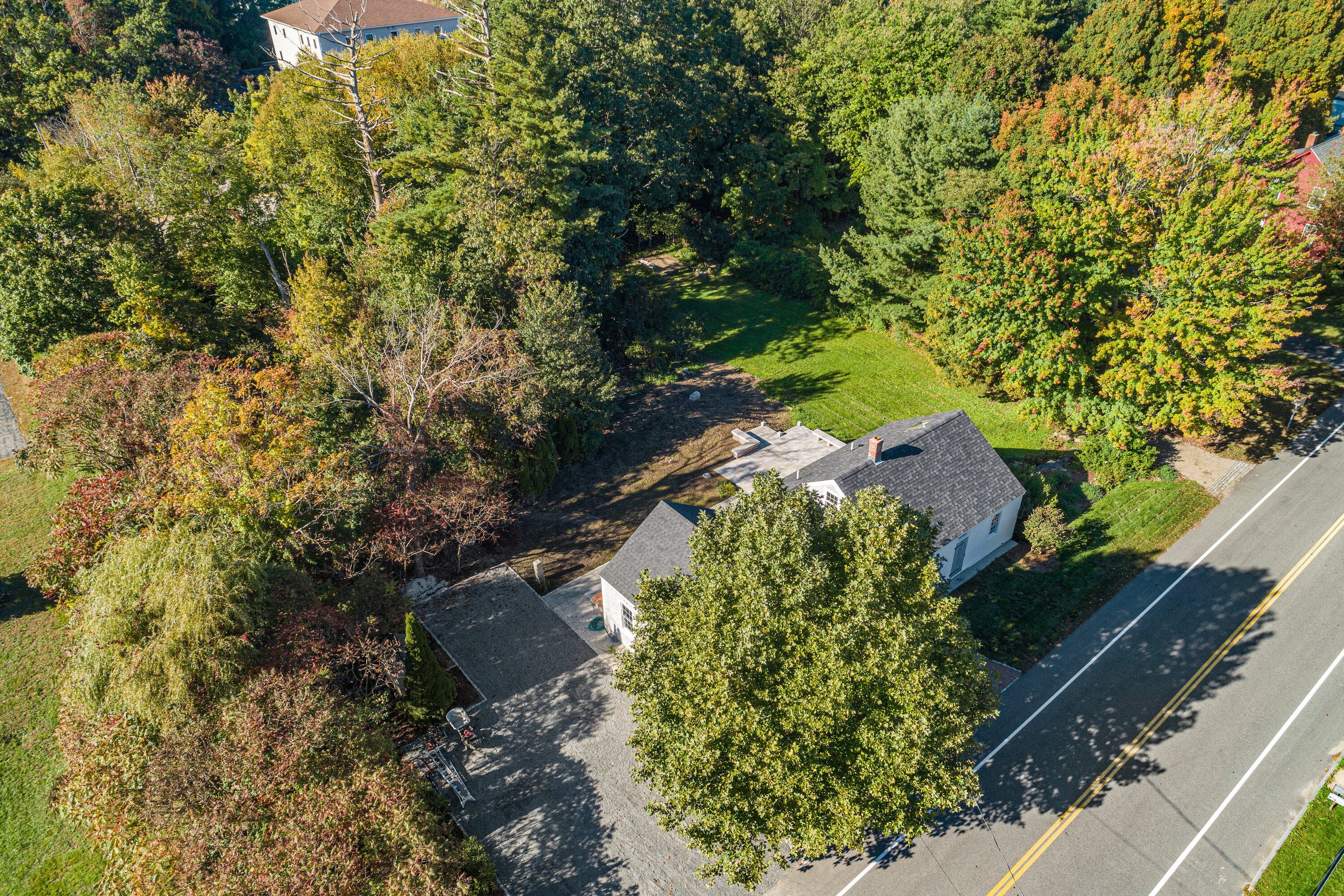 109 Old Post Road Kittery, ME 03904 - Photo 9 of 40 109 Old Post Rd Kittery ME 03904-54